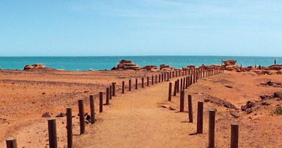 walking track leading to the ocean at Gaunthaume Point in Broome